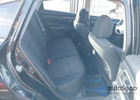 2018 Nissan Altima 2.5 Sv z USA, uszkodzony, nr VIN 1N4AL3AP9JC200471